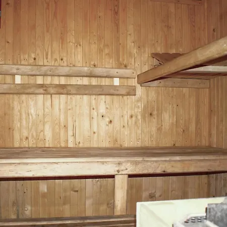 In Brodnica Gorna With Sauna 度假居 Brodnica (Kartuzy)